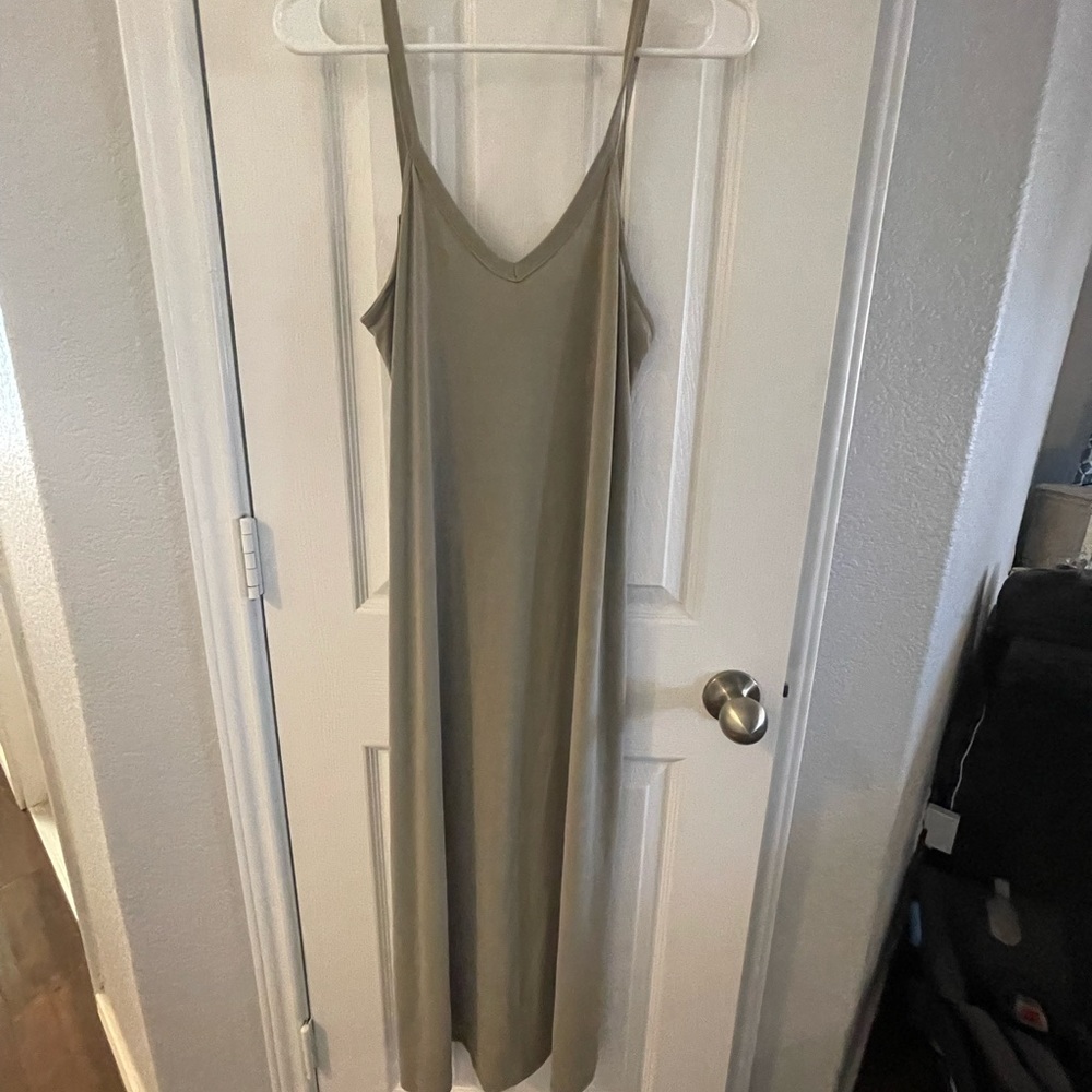 Green Long Dress